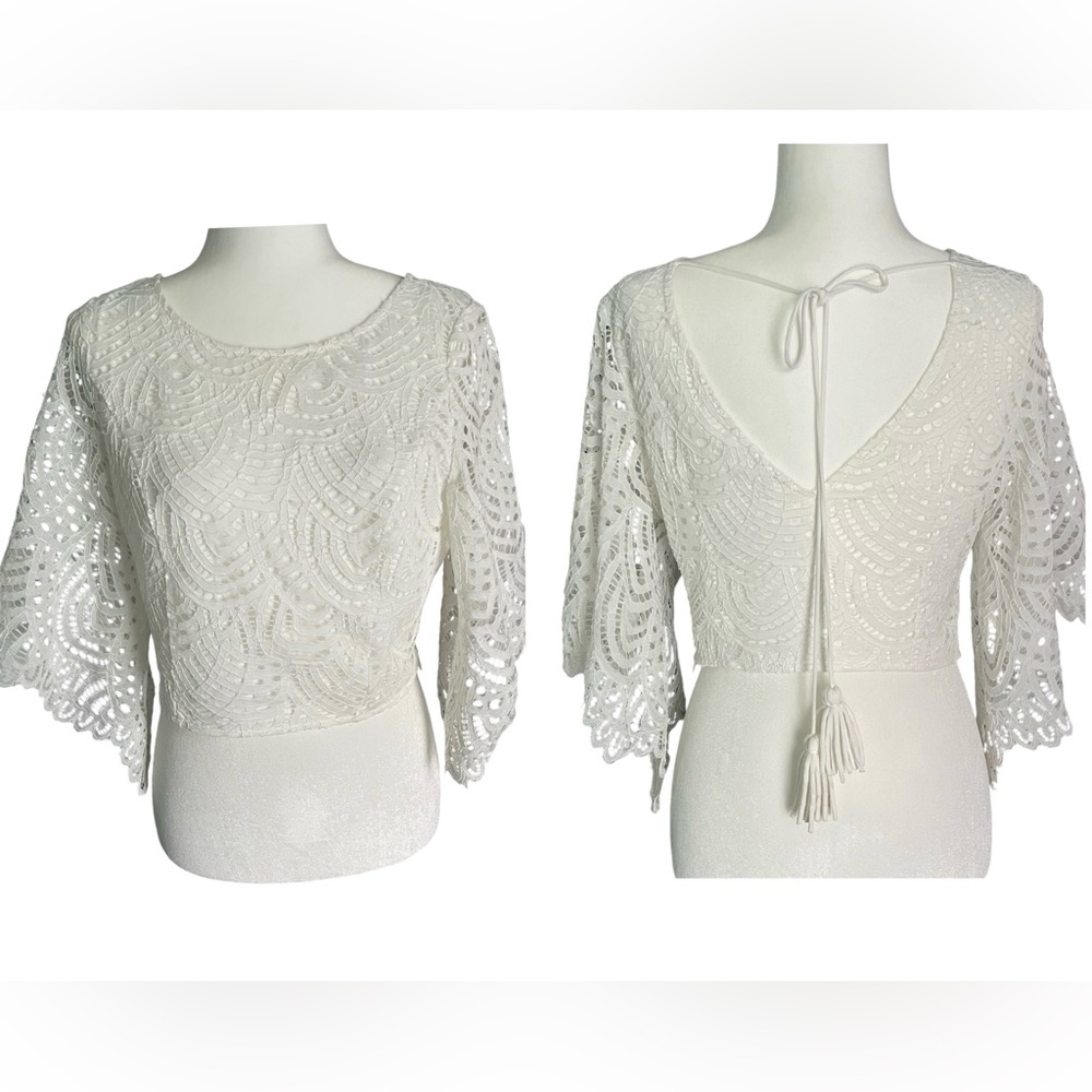 Sugar + Lips Womens White‎ Eyelet Bell Sleeve Crop Top Blouse lace Shirt | M